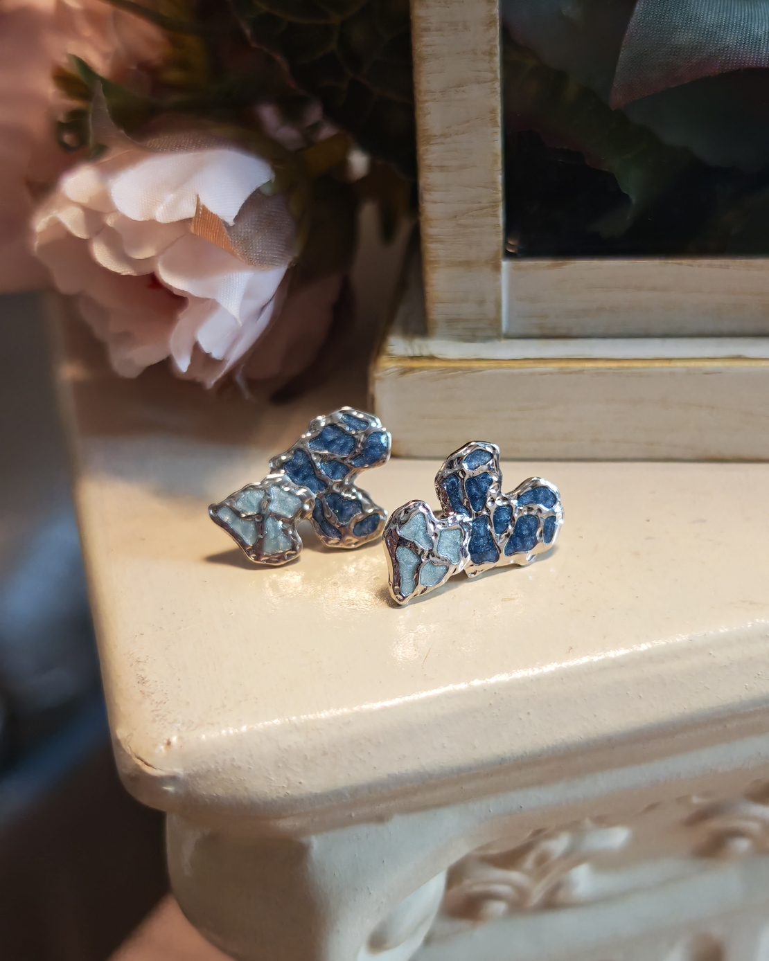 Дамски обици