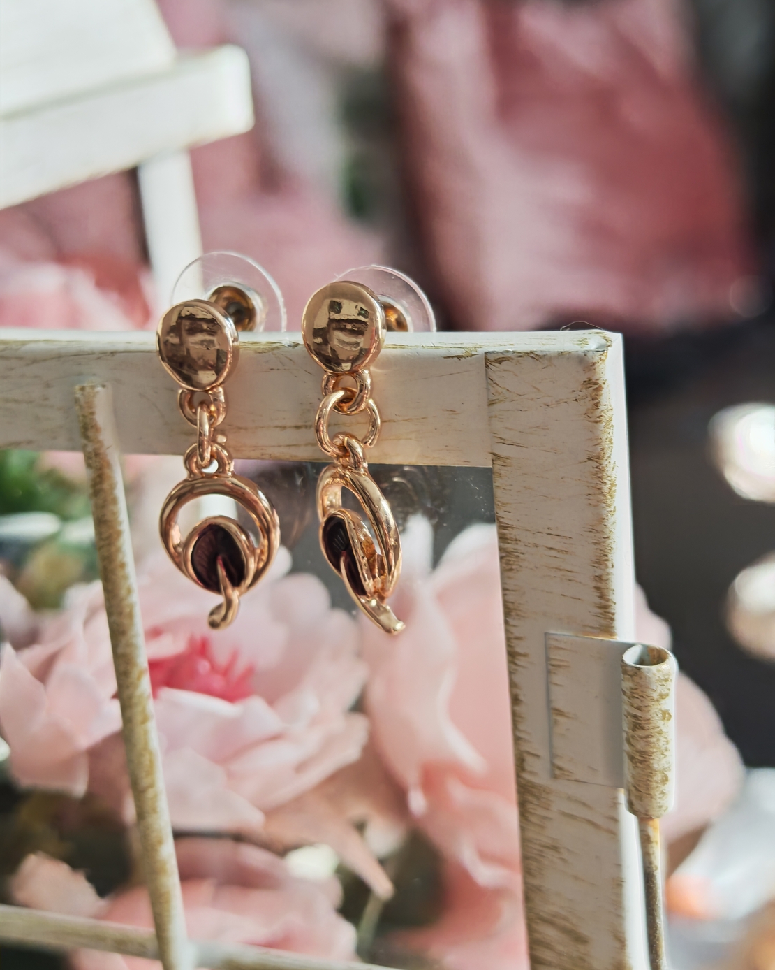 Дамски обици