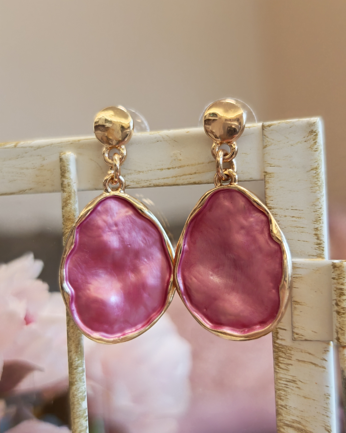 Дамски обици