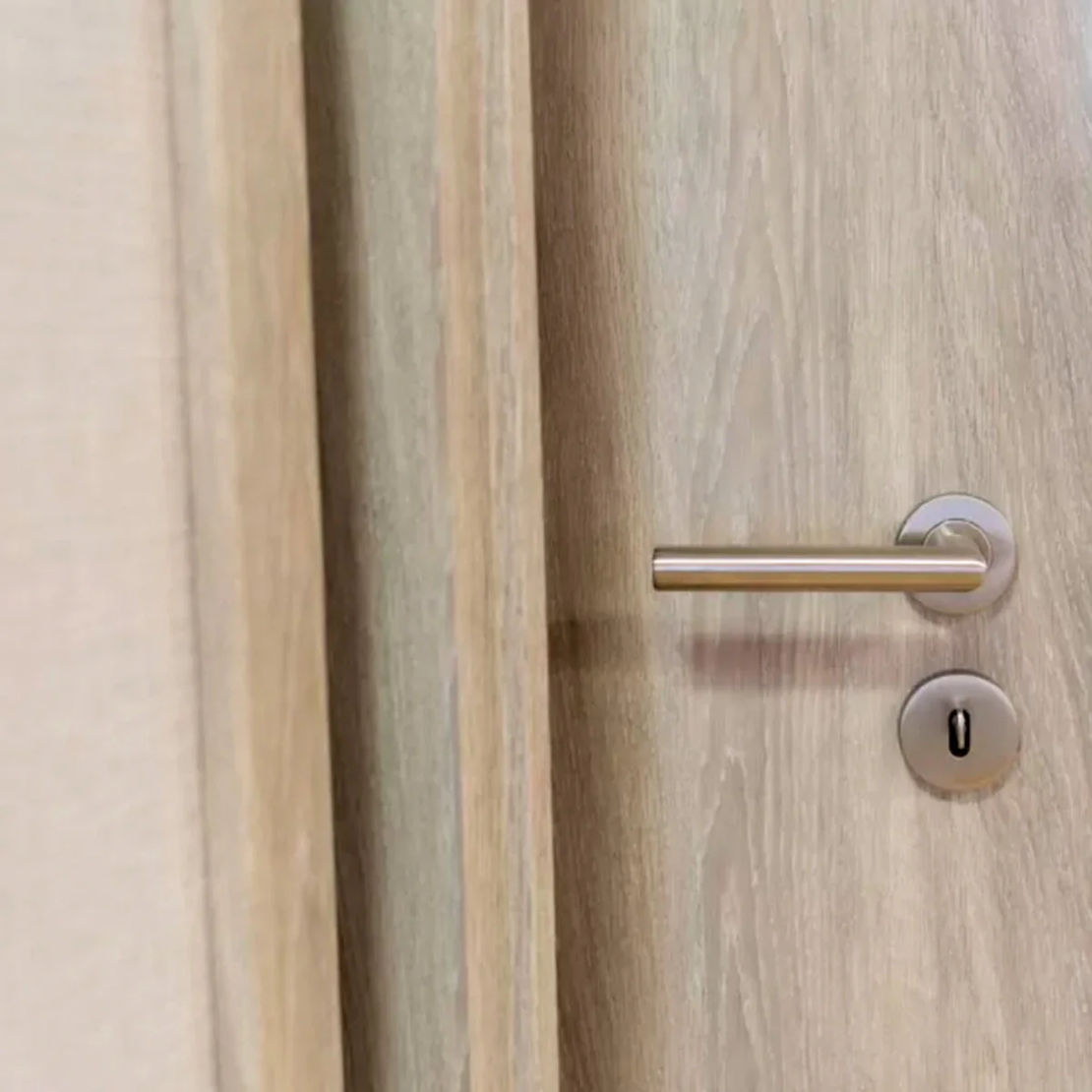 Сгъваема врата