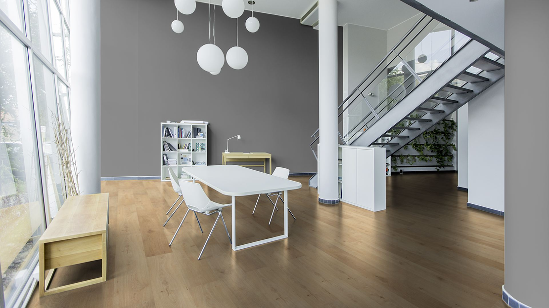 Ламиниран паркет Натурален дъб микс AC4/32 - 8мм / 52351