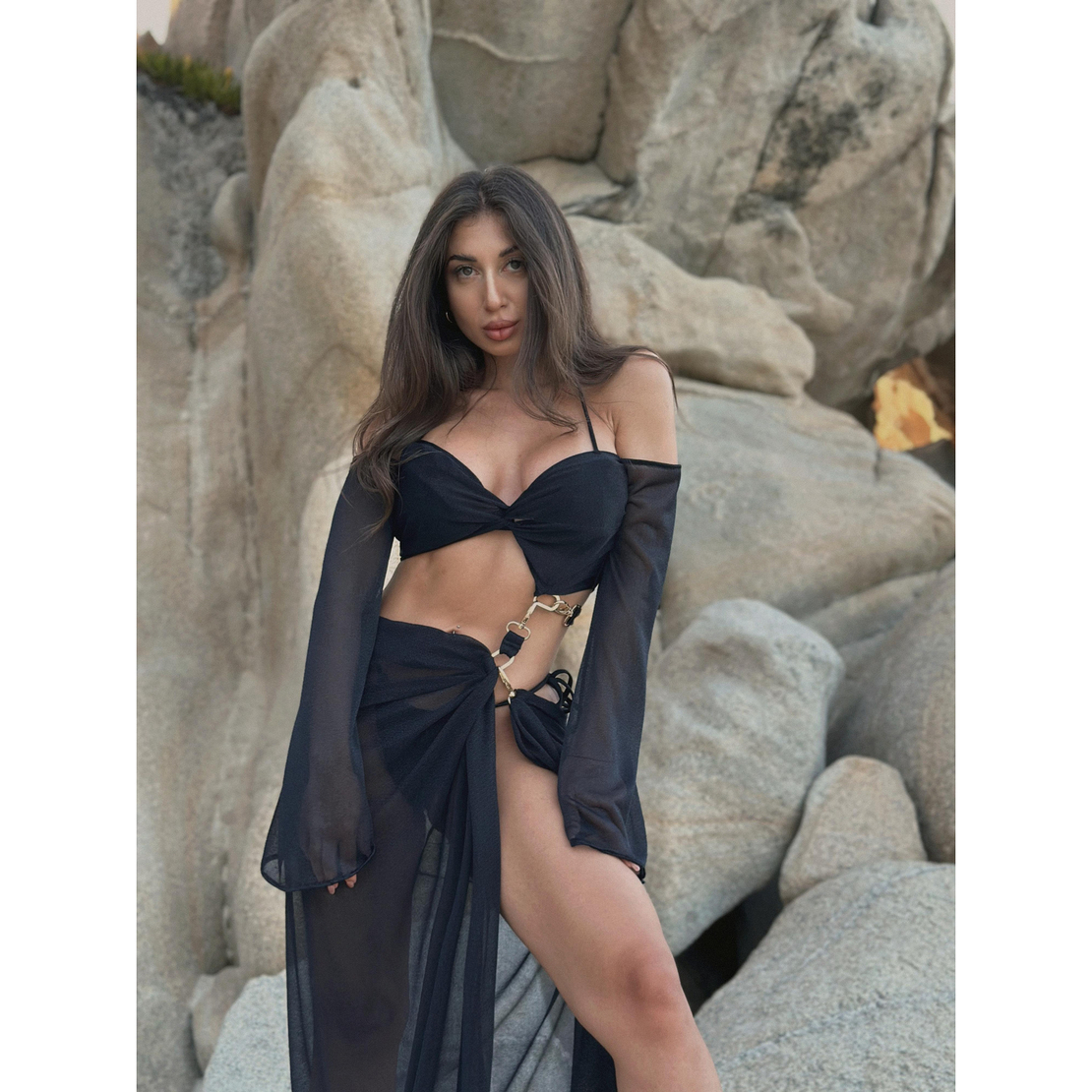 APHRODITE black pareo