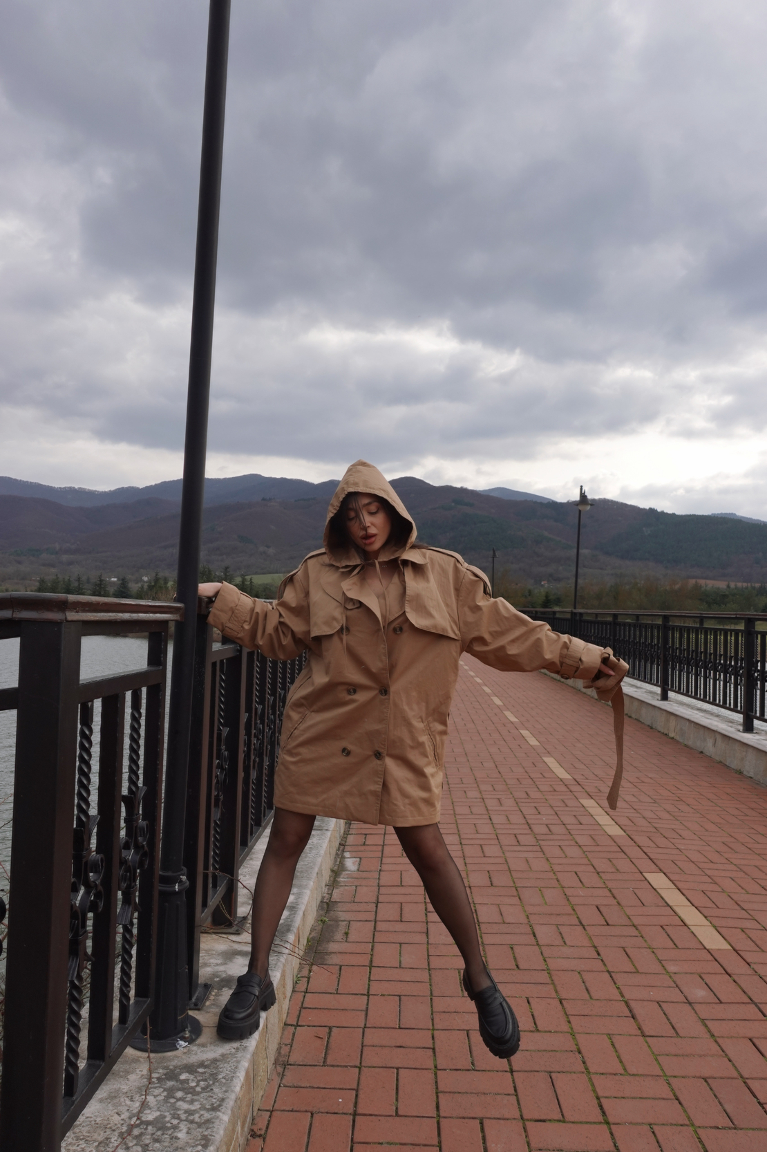 THE TRENCH шлифер