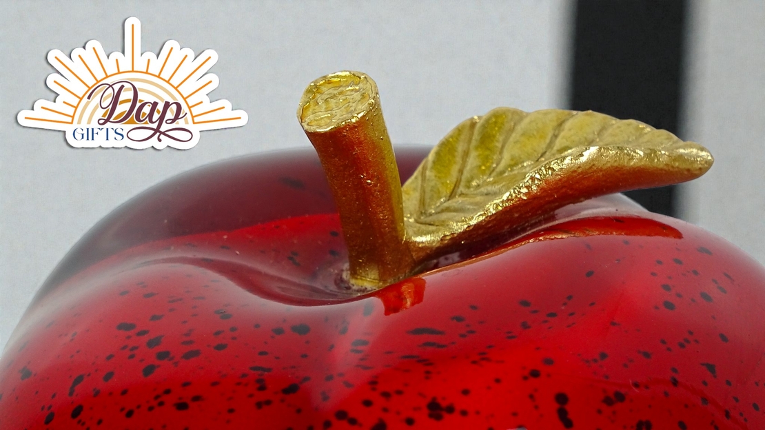 Ябълка Червена (0365927)