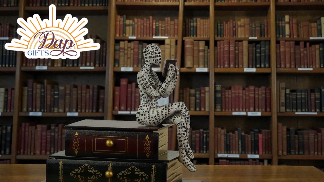 Любов Към Книгите (8837263)