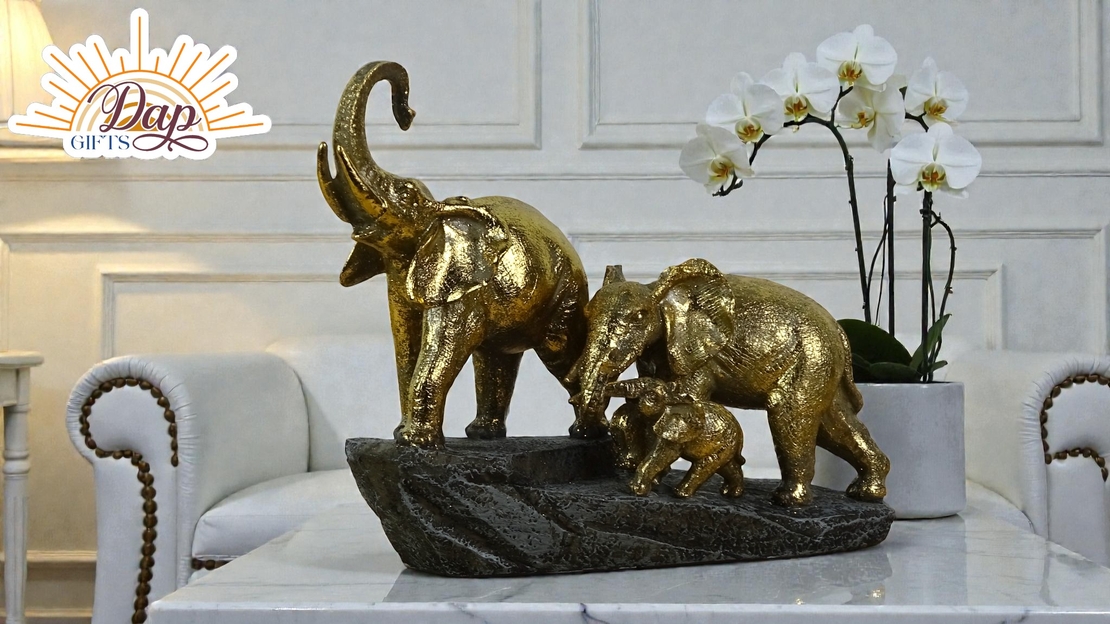 Семейство Слонове (4342860)