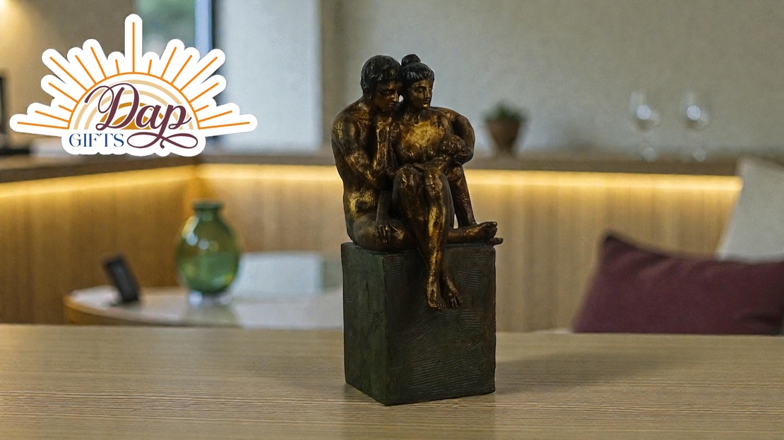 Влюбени (7593958)