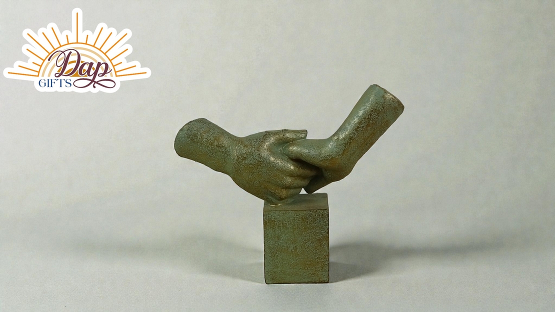 Един За Друг (8838472)