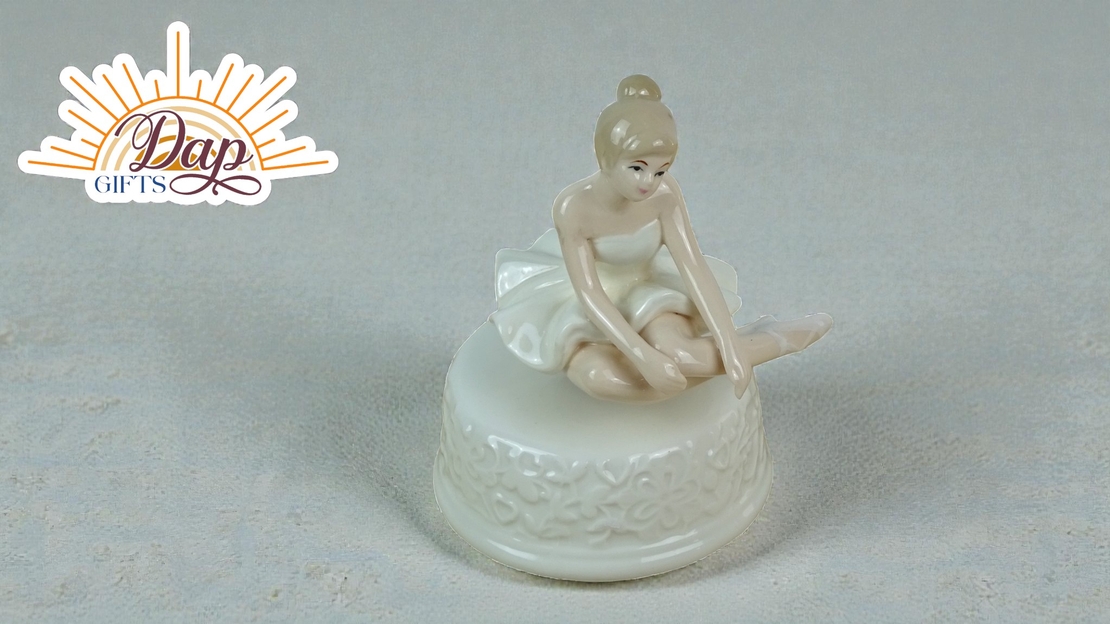 Въртяща Балерина (8857123)