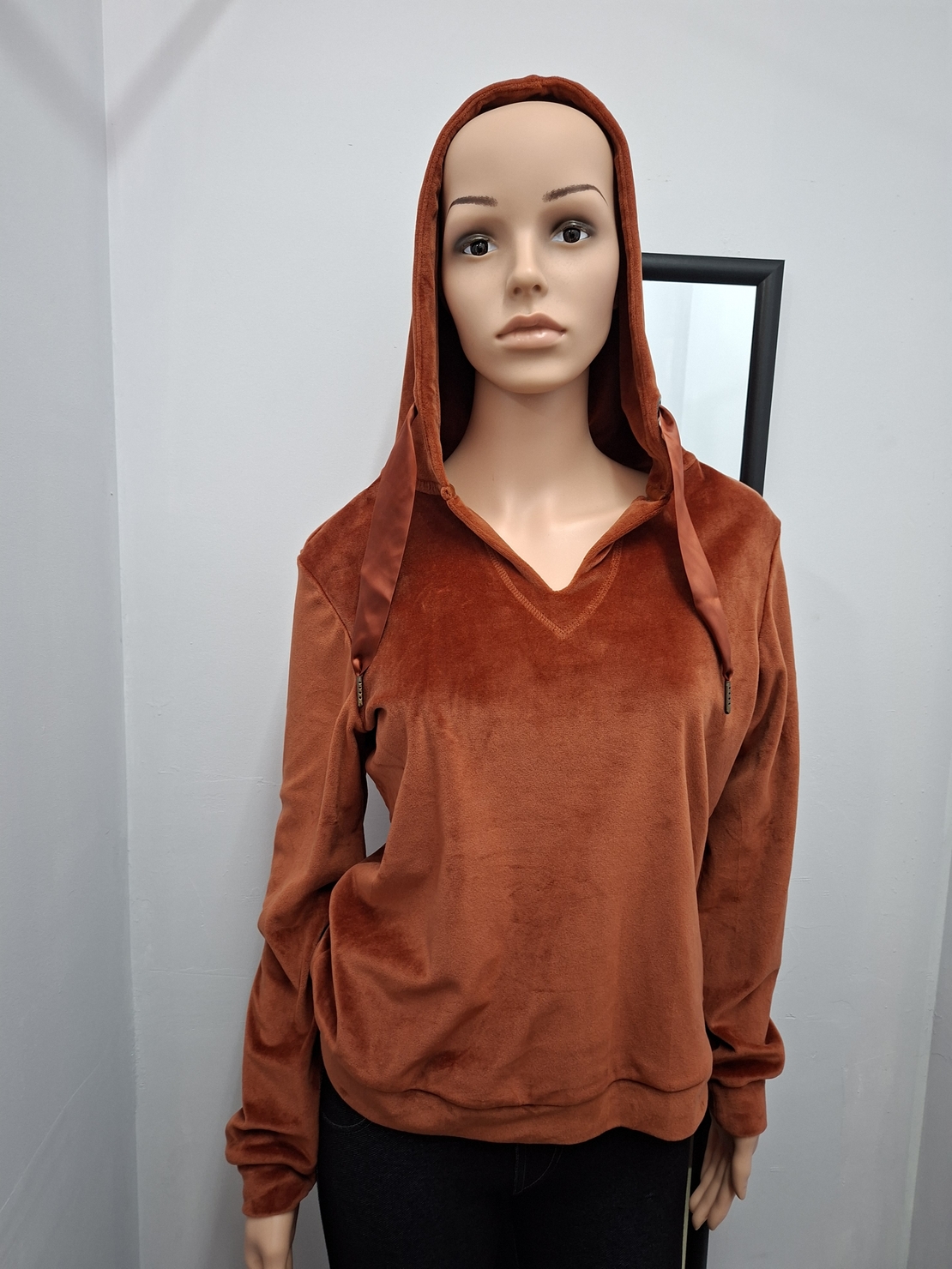 Плюшена блузка M размер