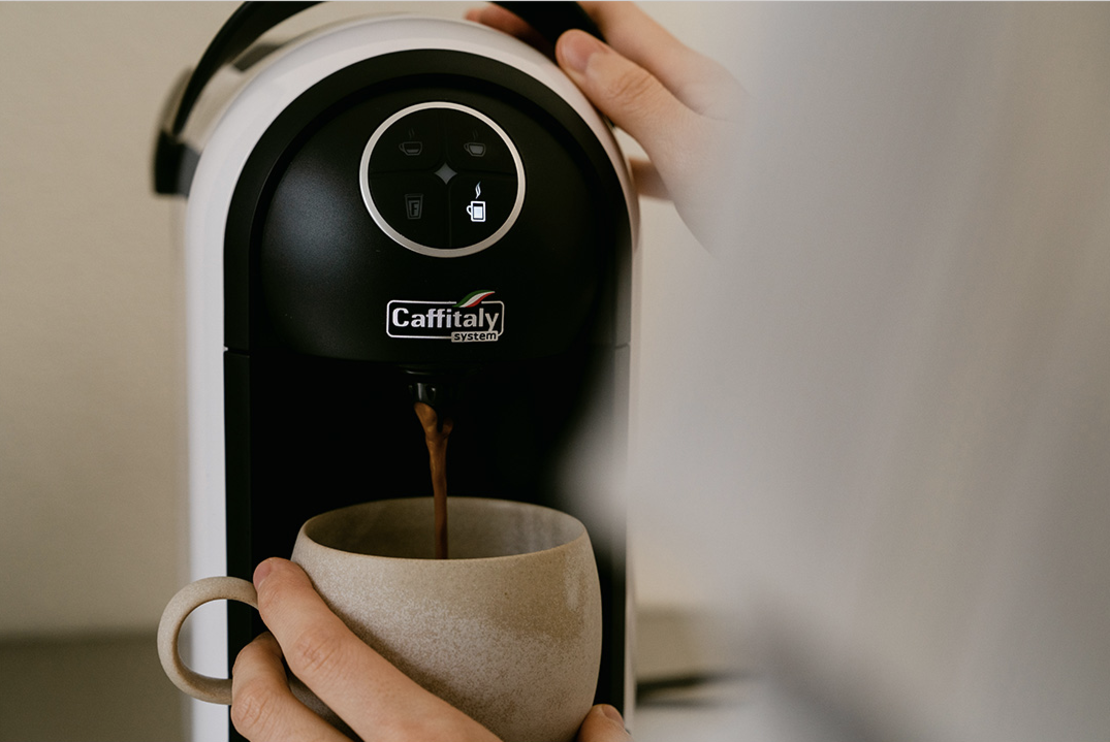 Капсулна кафе машина Caffitaly System Clio S29 с 50 капсули подарък