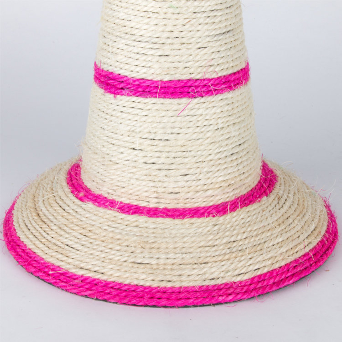 Драскало за коте под формата на конус PetsMania