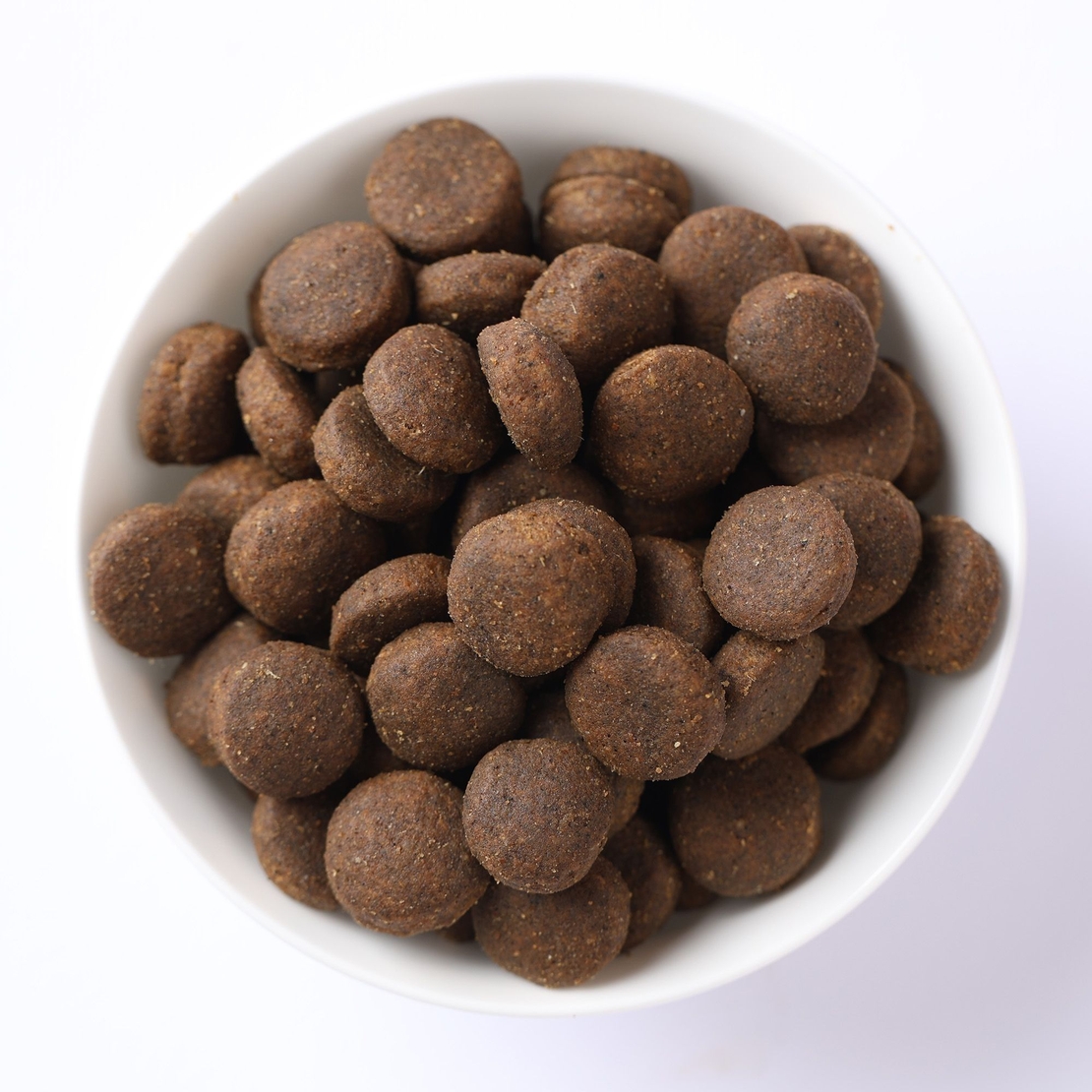 N&D Quinoa Skin & Coat with Venison for adult MEDIUM & MAXI dog – суха храна без зърнени култури за здрава кожа и козина, за кучета над 1 година от средни и едри породи, с еленско, киноа, кокос и куркума