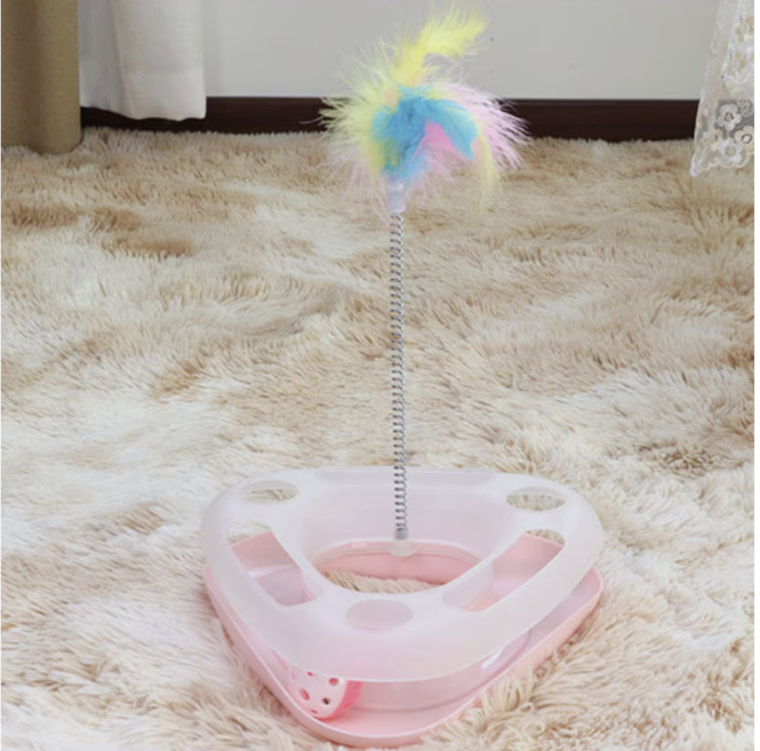 Интерактивна играчка за котки във формата на триъгълник, с топчета и пера, розова