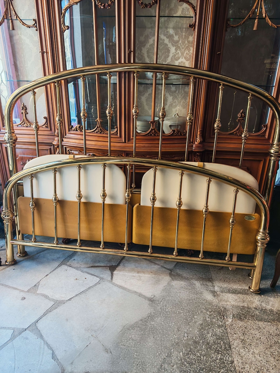 Италианска месингова спална SOLMET