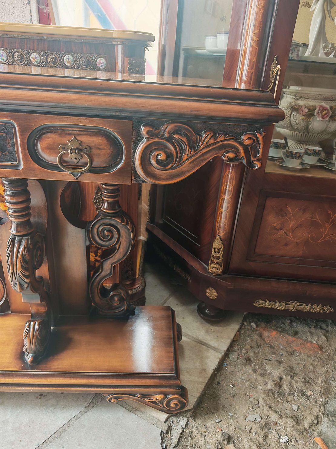 Барокова конзола с огледало