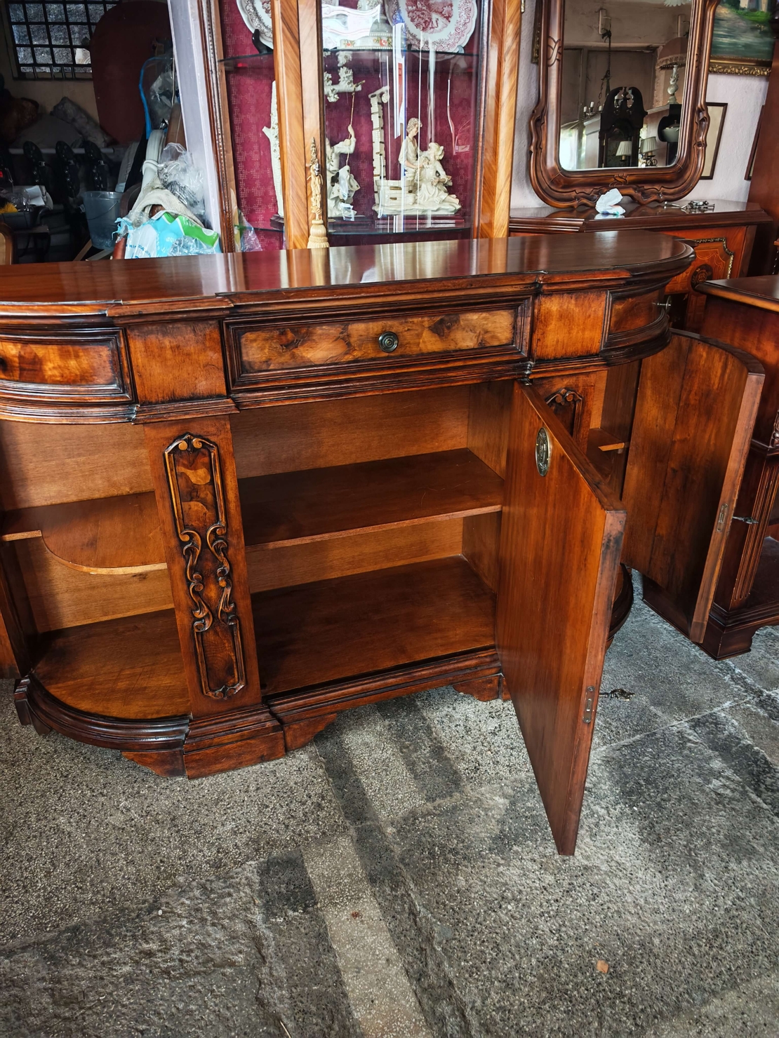 Италиански скрин масив