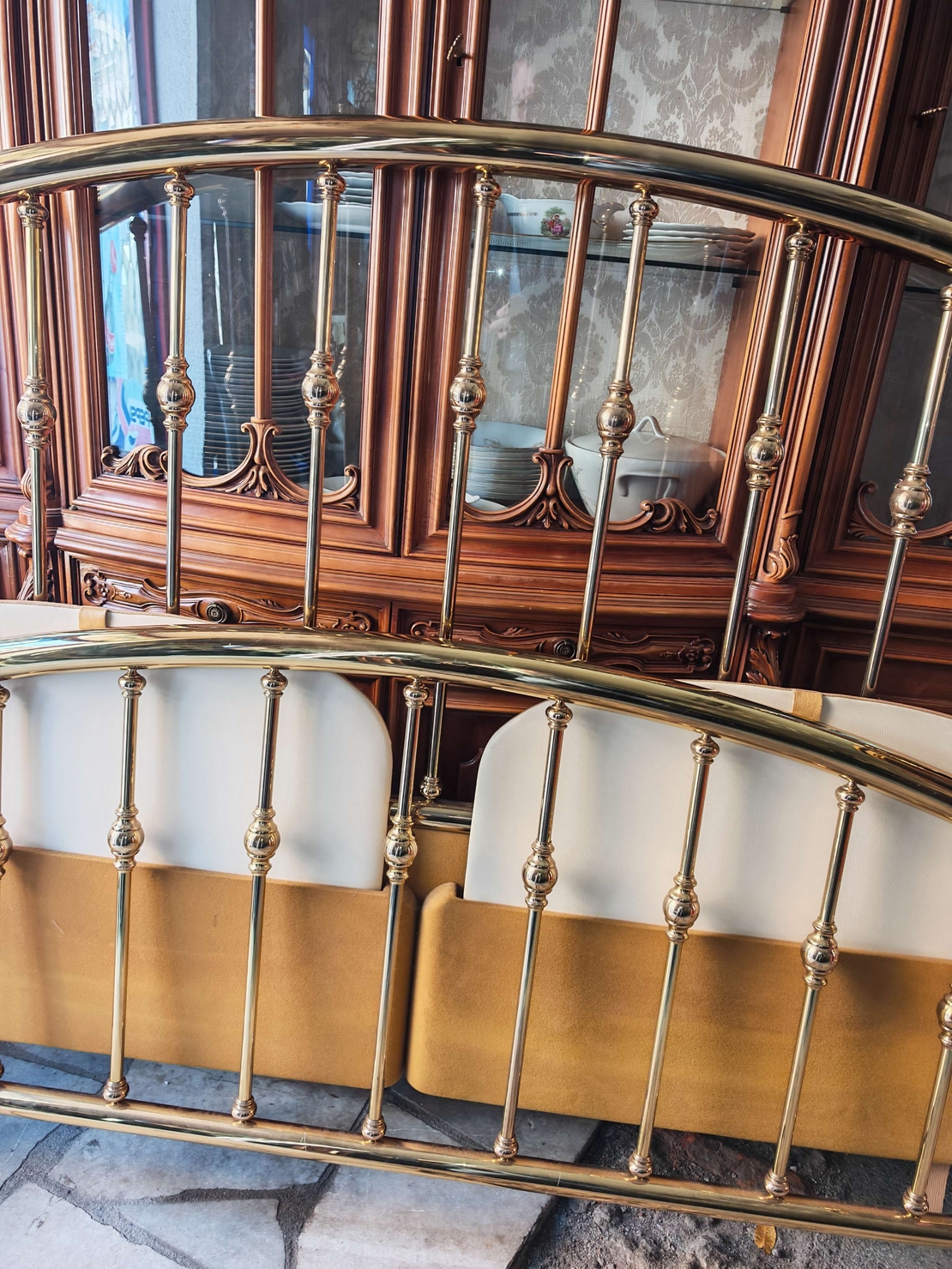 Италианска месингова спална SOLMET