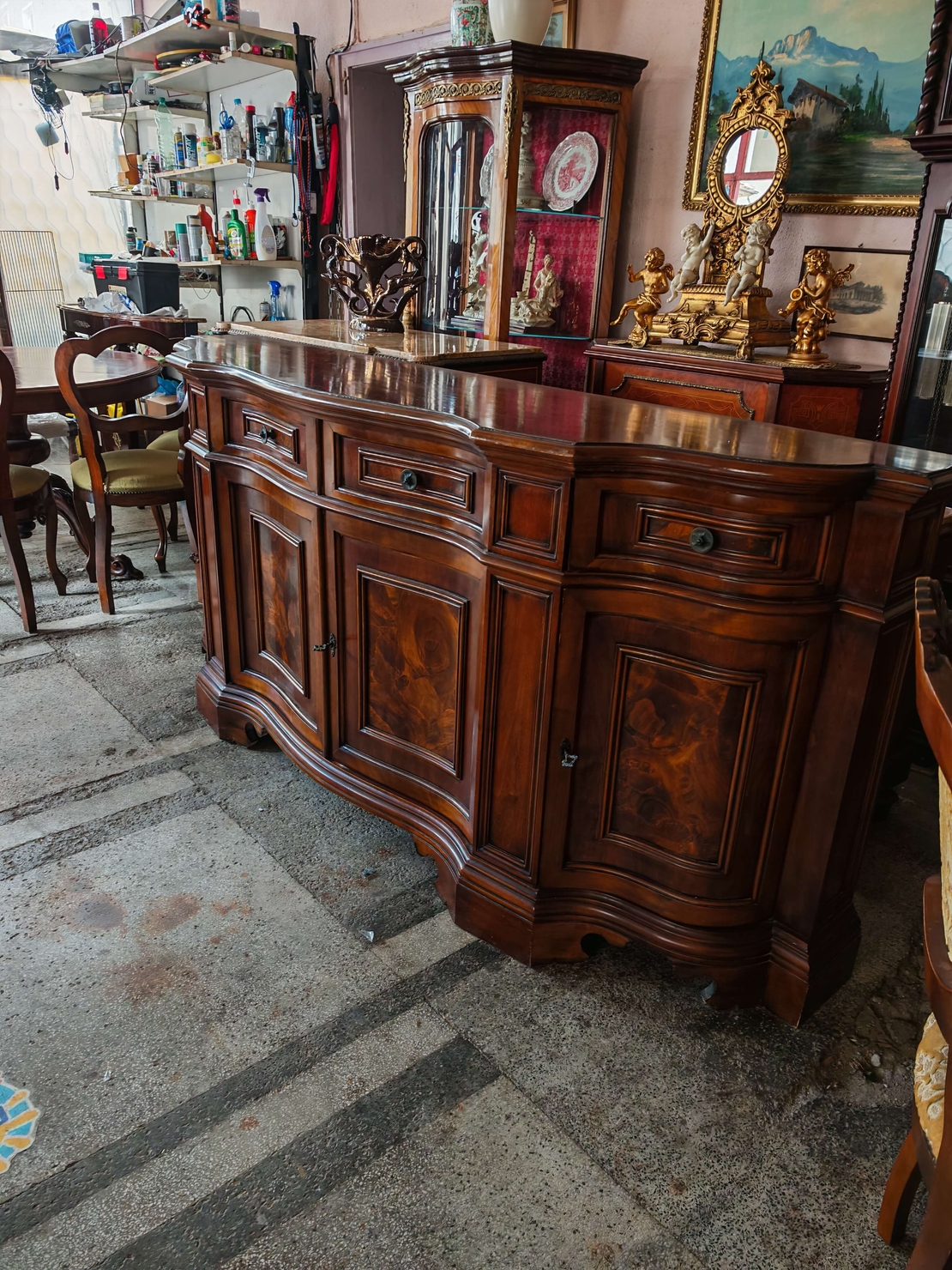 Италиански комод масив