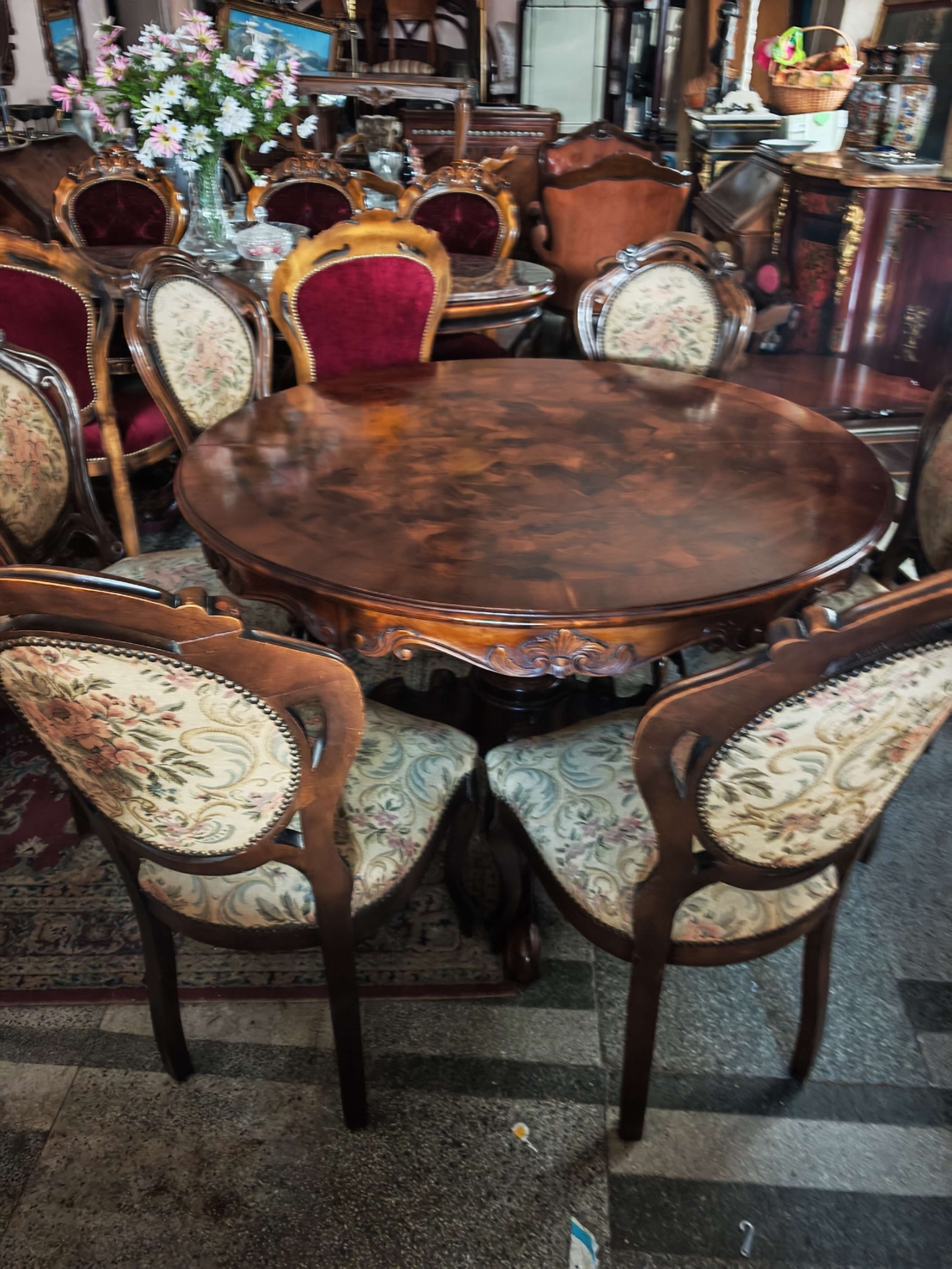 Бароков трапезен комплект