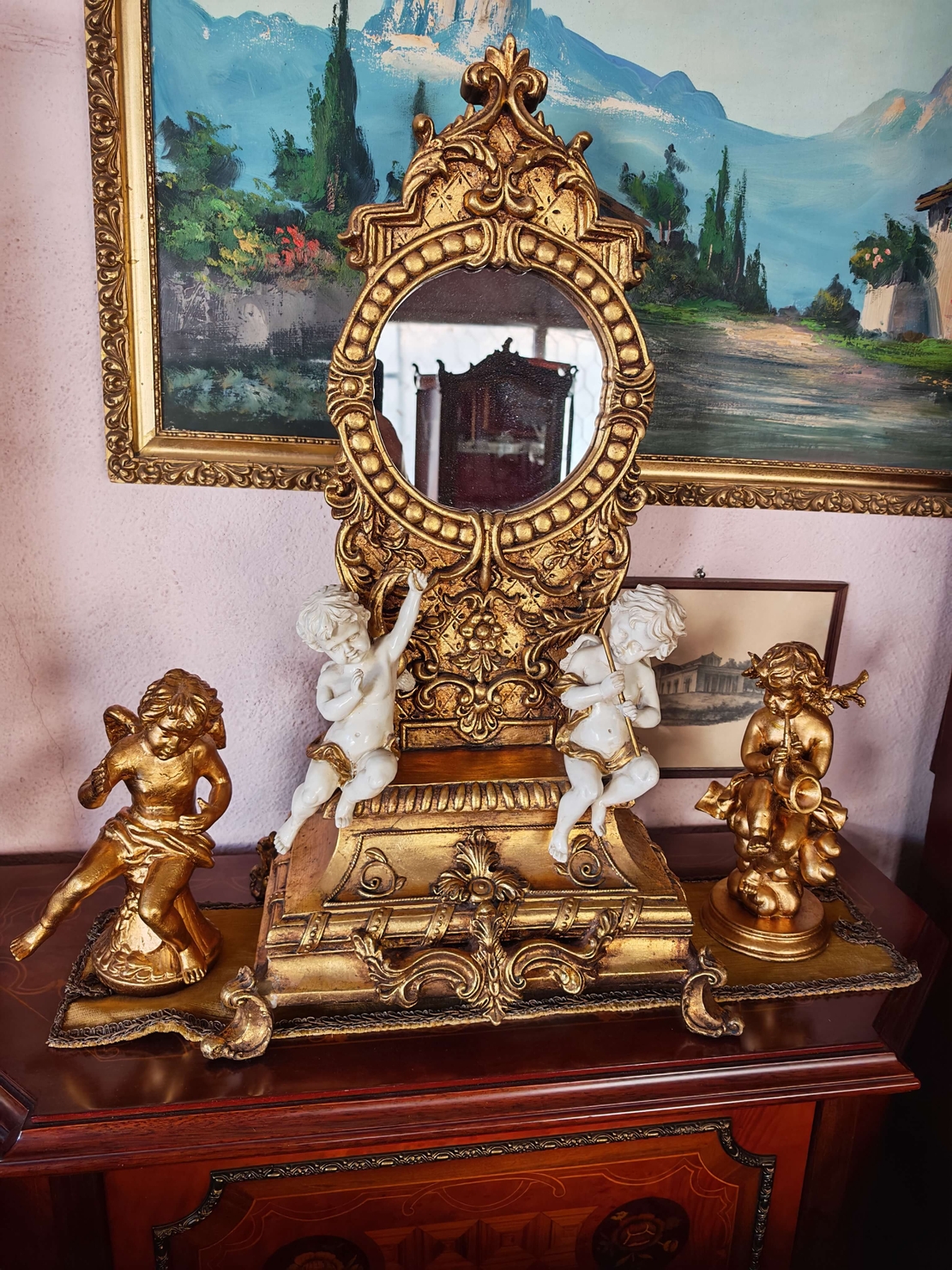 Красив Бароков комплект