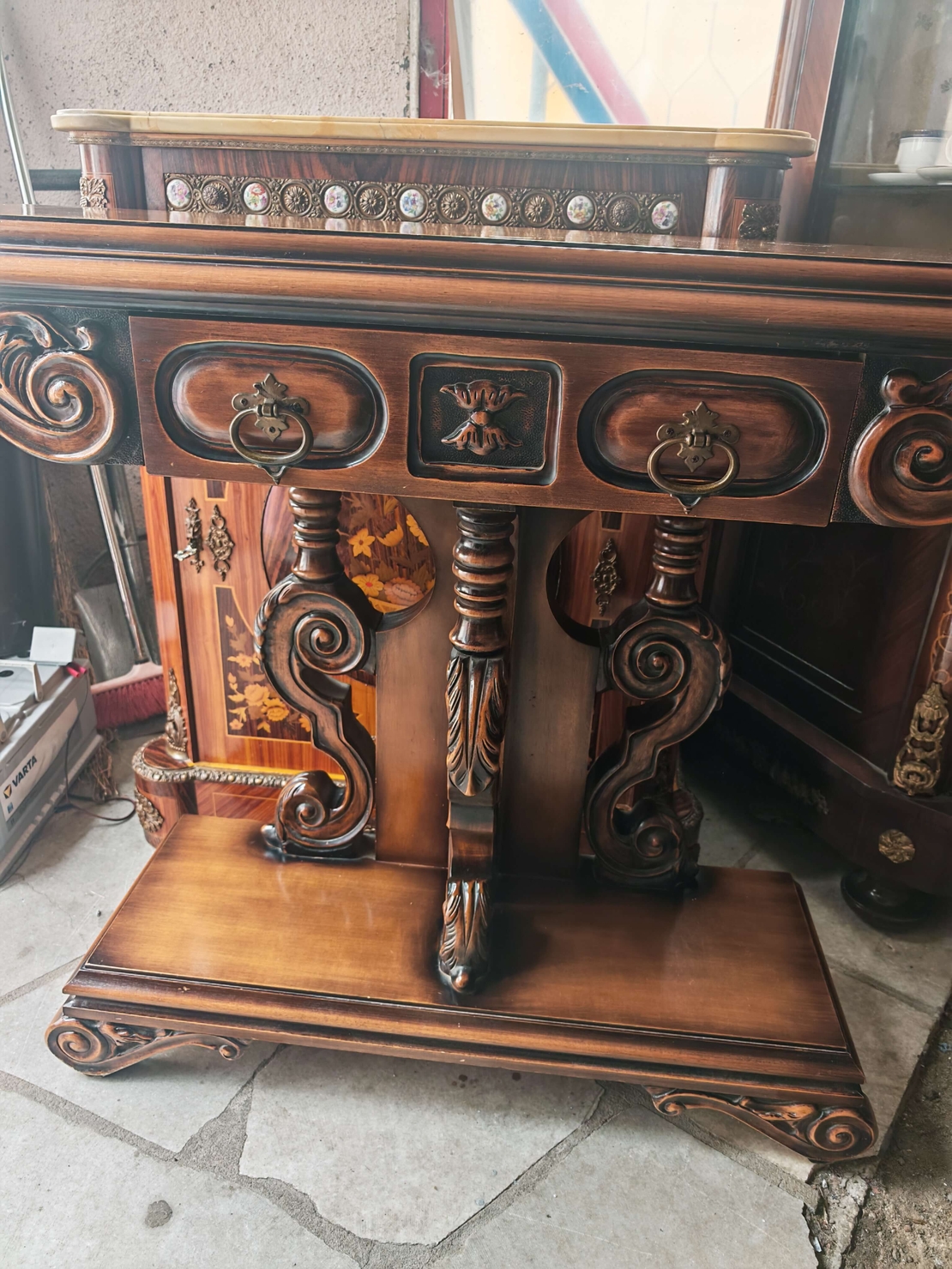 Барокова конзола с огледало