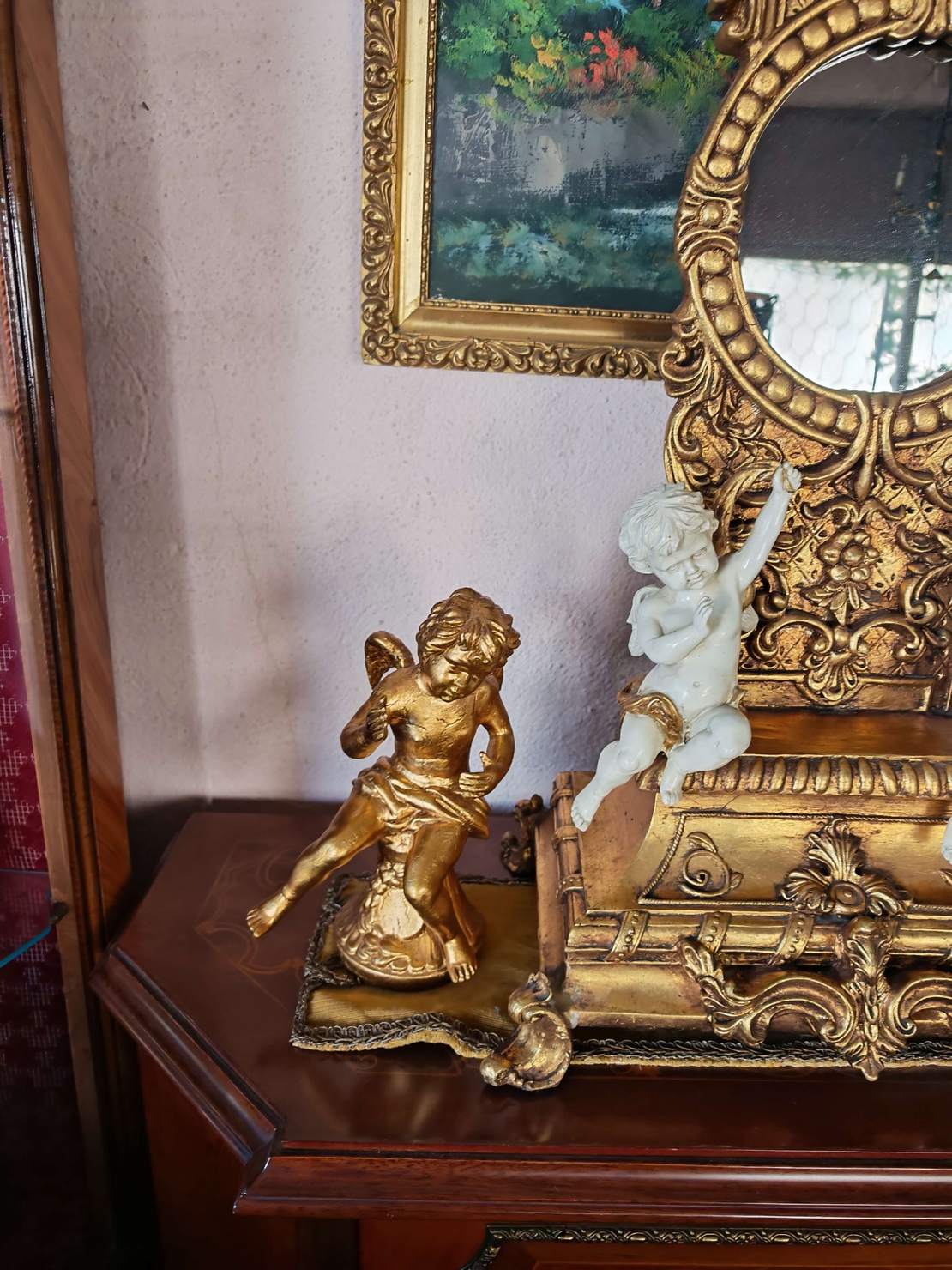 Красив Бароков комплект