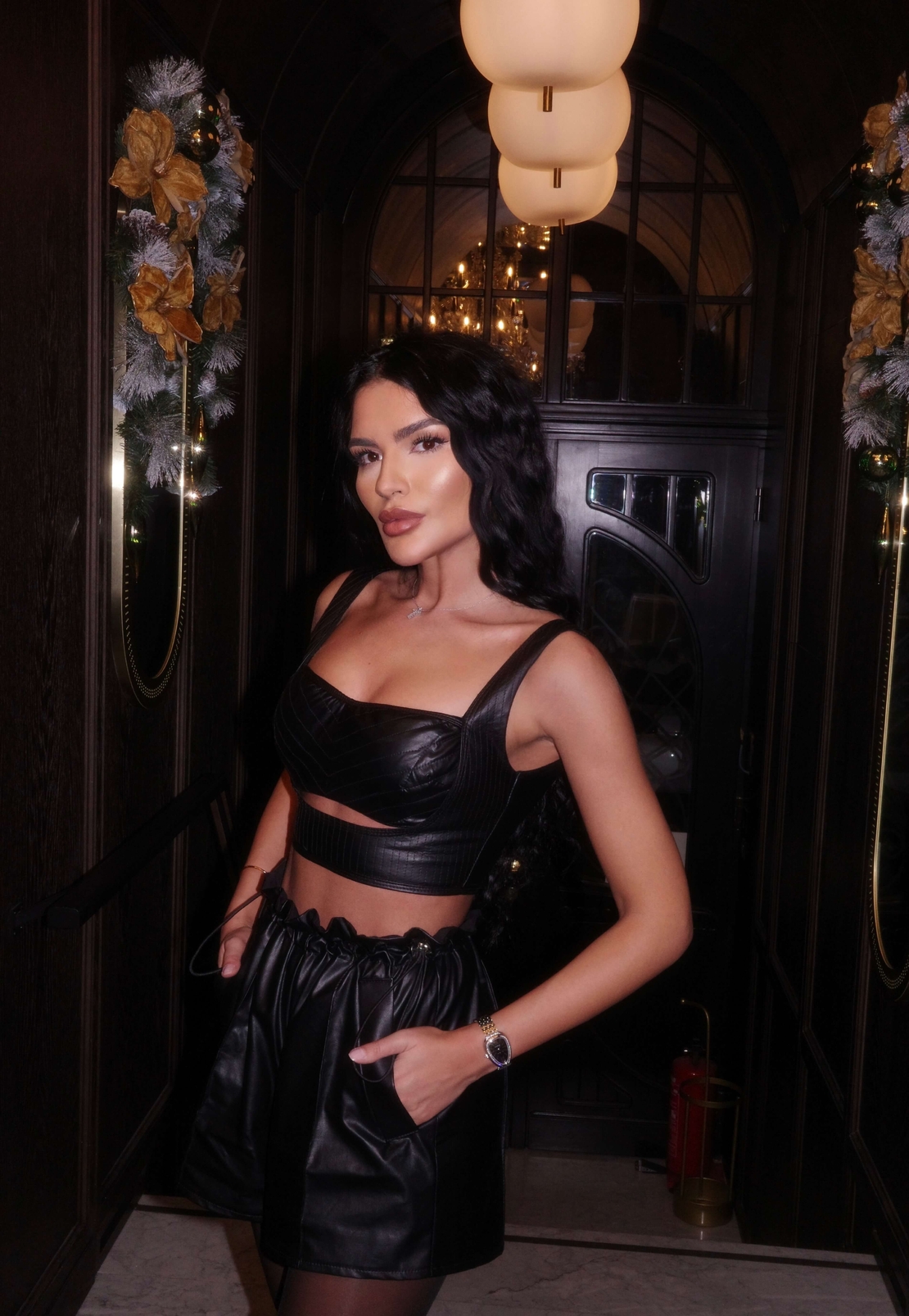 БЮСТИЕ NOIR GODDESS