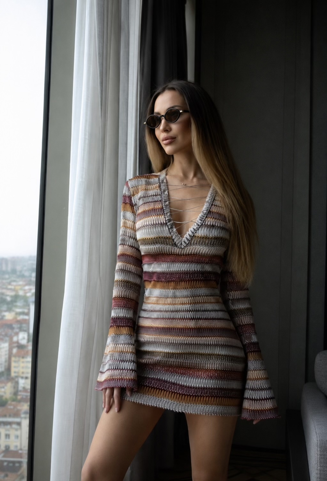 Мини рокля Chevron Lame