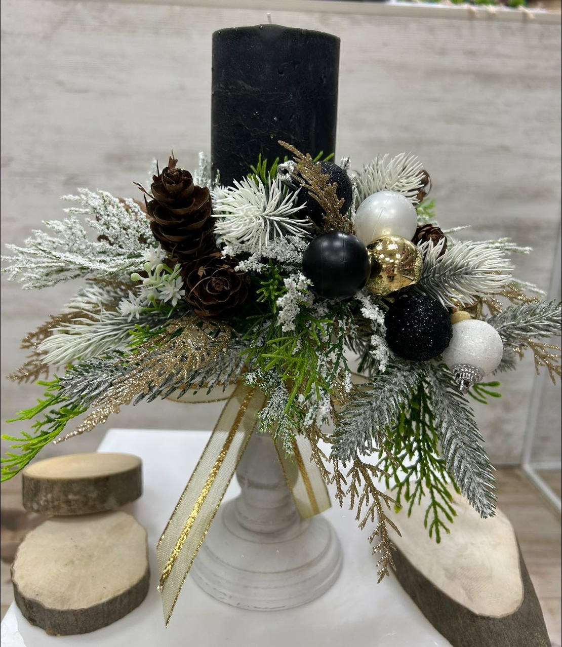 ЛУКСОЗЕН КОЛЕДЕН СВЕЩНИК 1