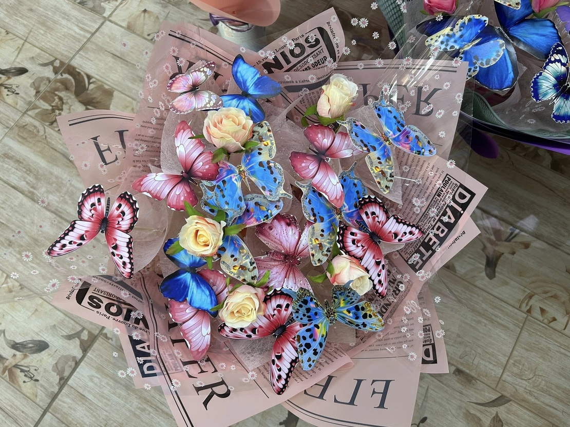 ПЕПЕРУДЕНИ букети