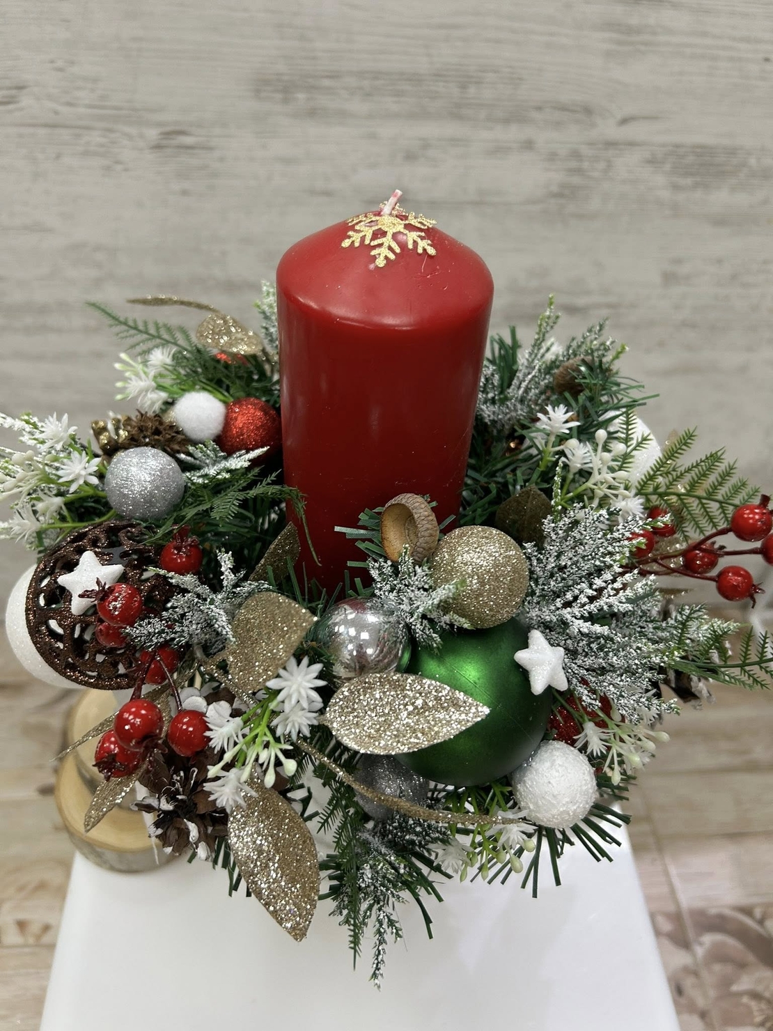 ЛУКСОЗЕН КОЛЕДЕН СВЕЩНИК 4