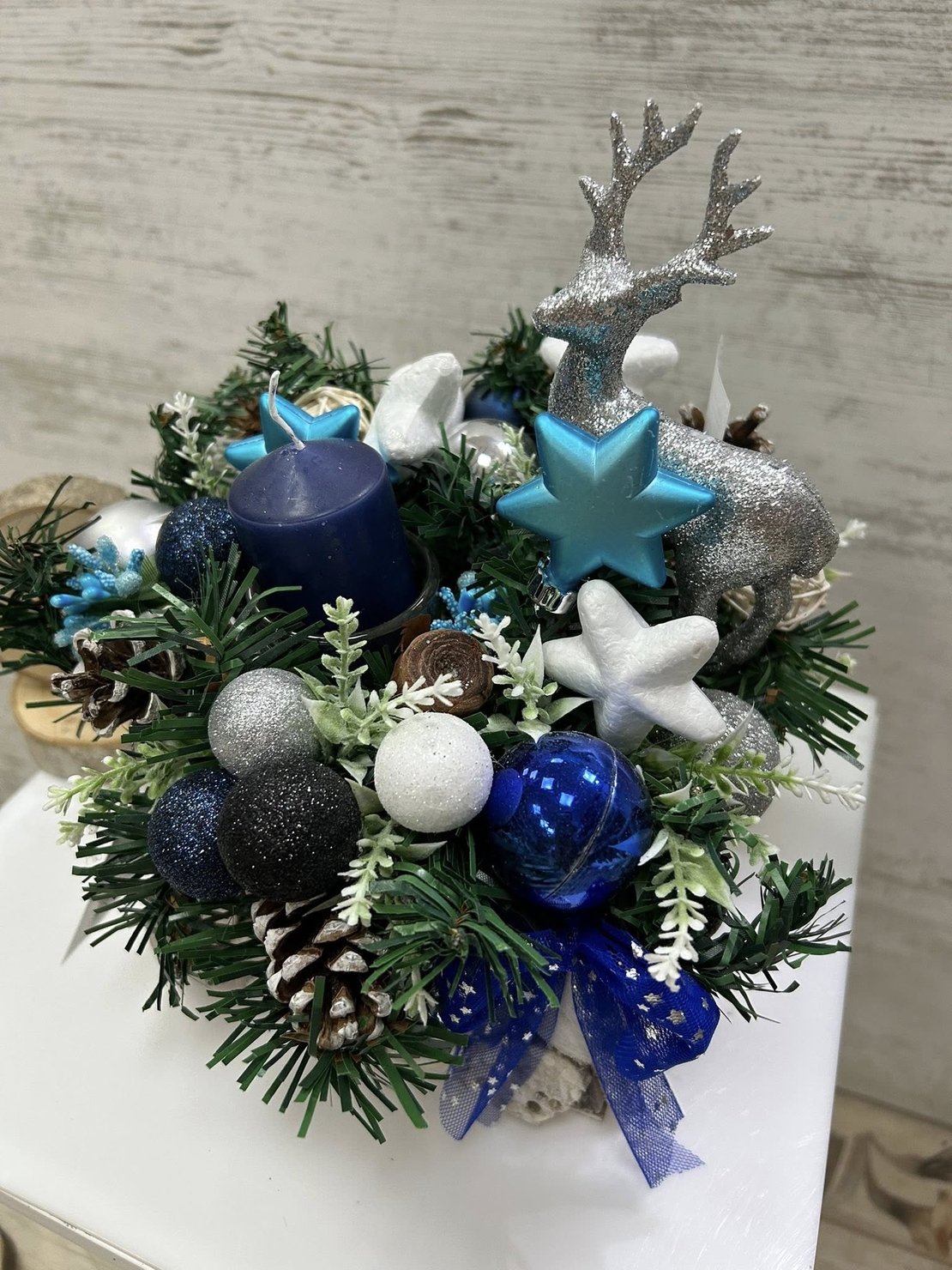 Стилен КОЛЕДЕН свещник