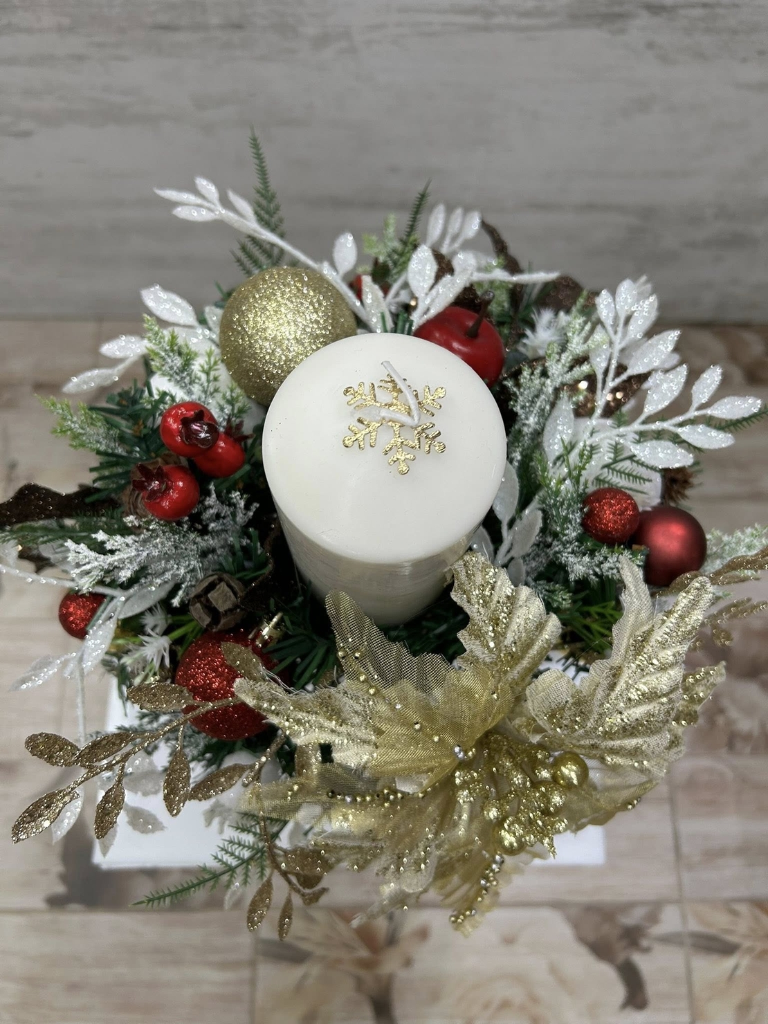 ЛУКСОЗЕН КОЛЕДЕН СВЕЩНИК 3