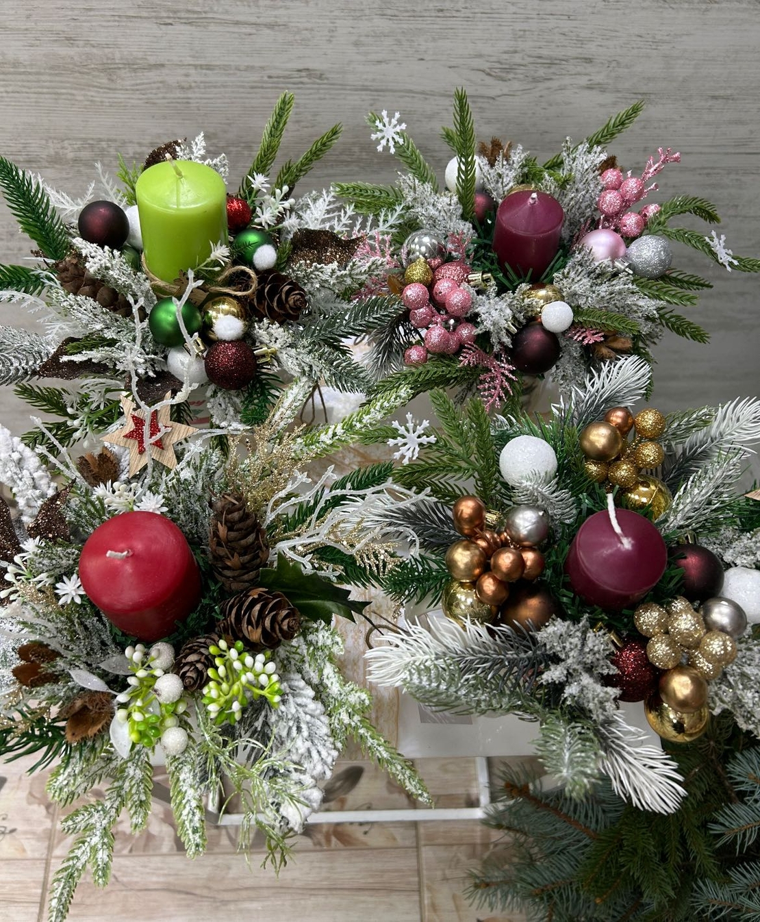 КОЛЕДНИ свещници в чаша /дебела свещ