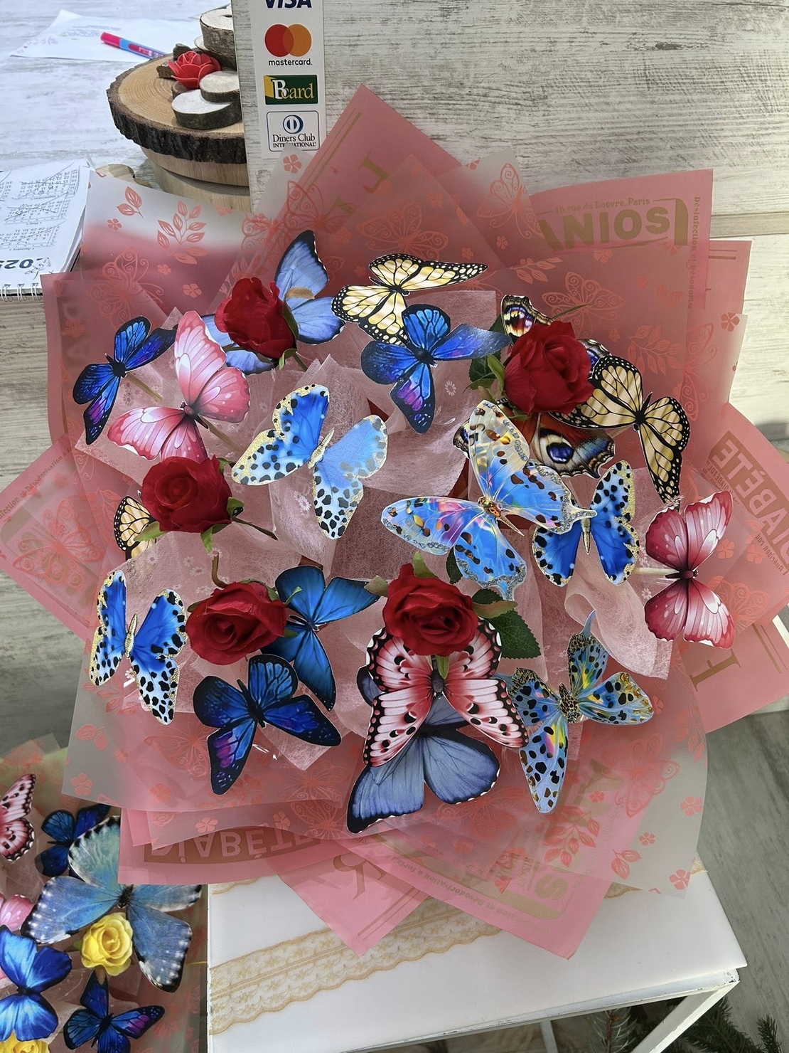 ПЕПЕРУДЕНИ букети