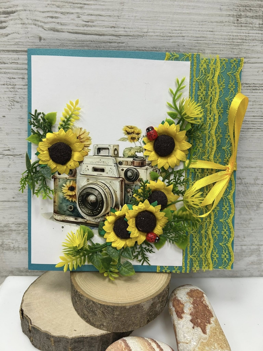 Картички със СЛЪНЧОГЛЕДИ