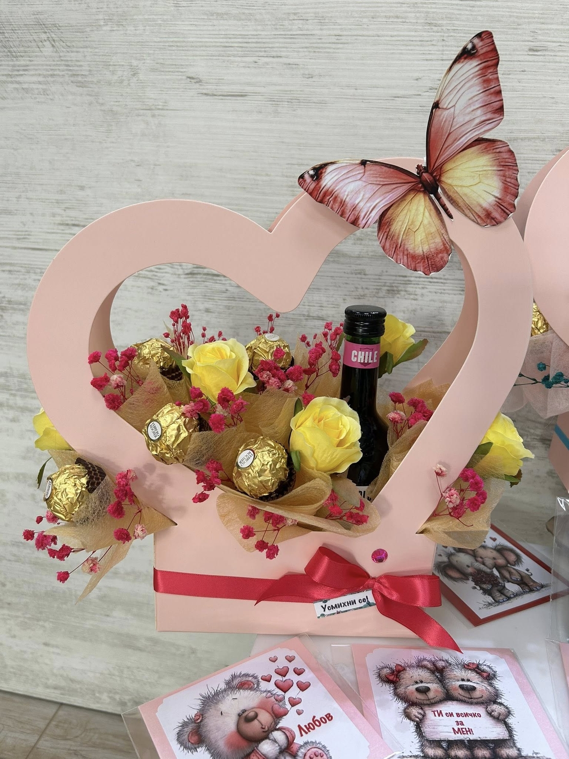 Чанта сърце с вино /рози/бонбони