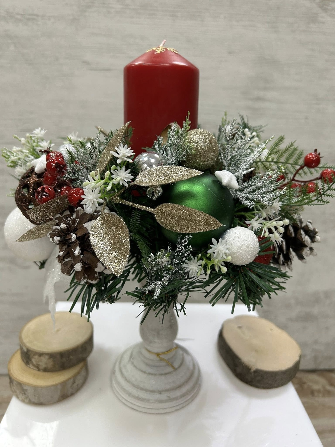 ЛУКСОЗЕН КОЛЕДЕН СВЕЩНИК 4