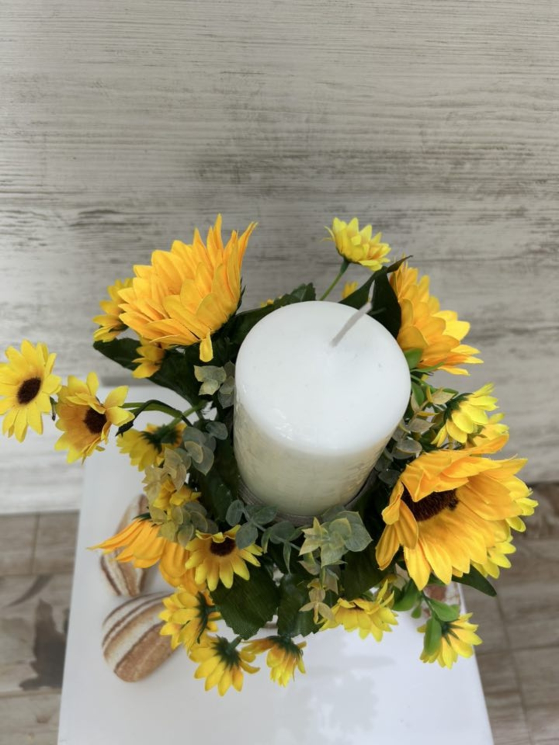 СВЕЩНИК на стойка