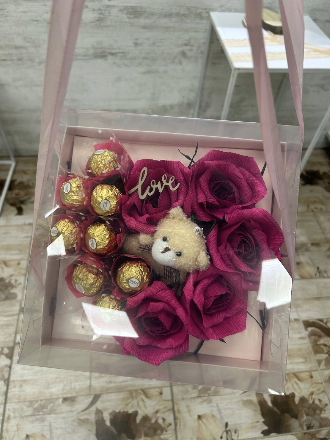 Бонбонено сърце в кутия