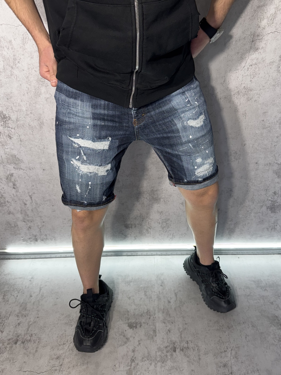 Мъжки Къси Дънки с Кръпки 480-1