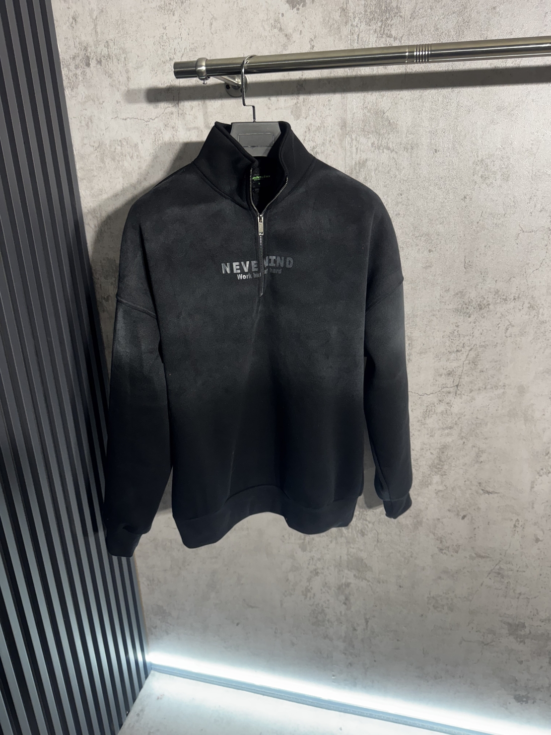 Блуза Oversize с Висока Яка и Цип