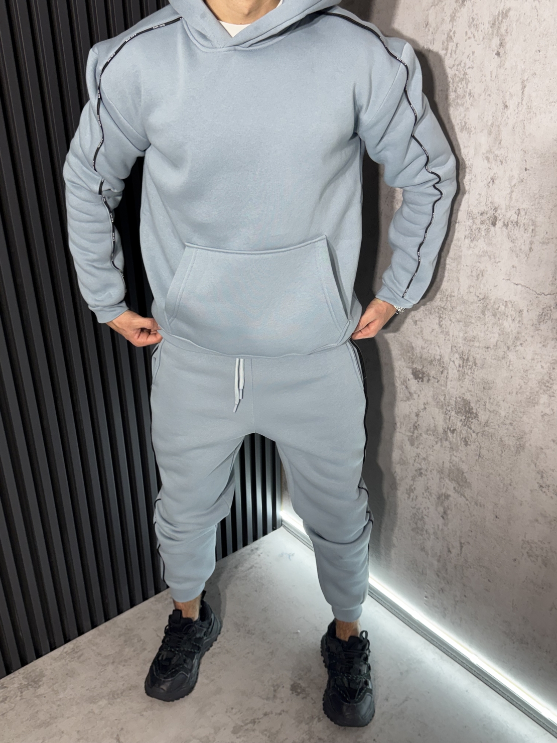 Мъжки Ватиран Екип в Синьо