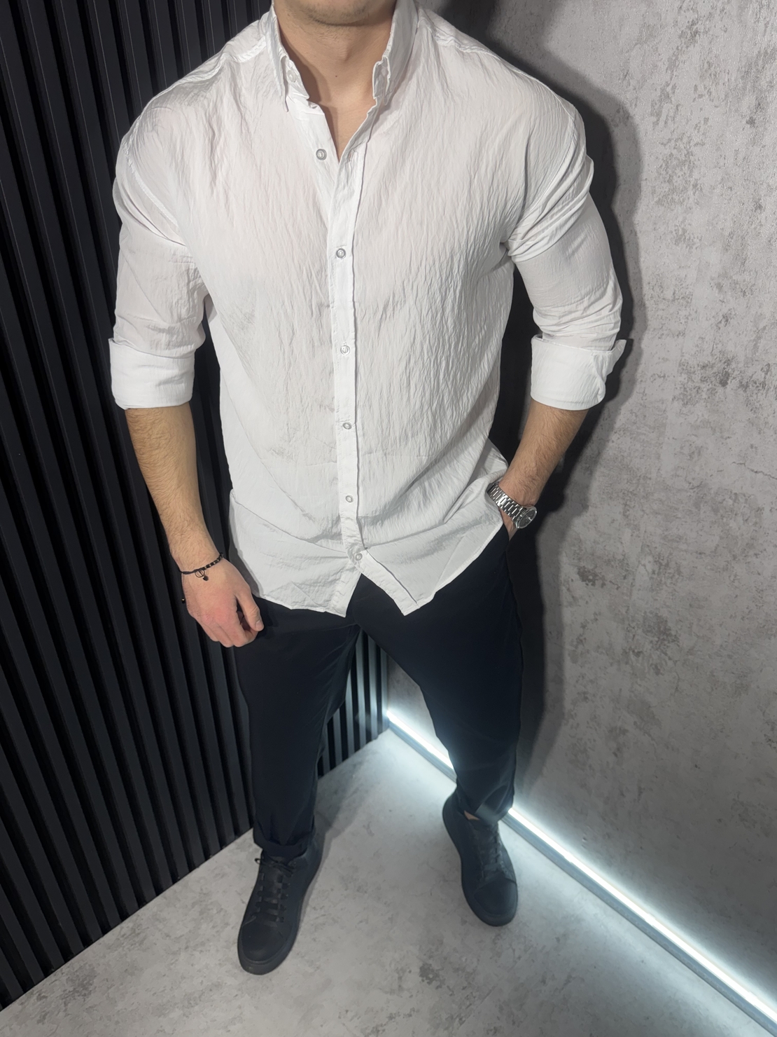 Мъжка Елегантна Риза в Бял Цвят