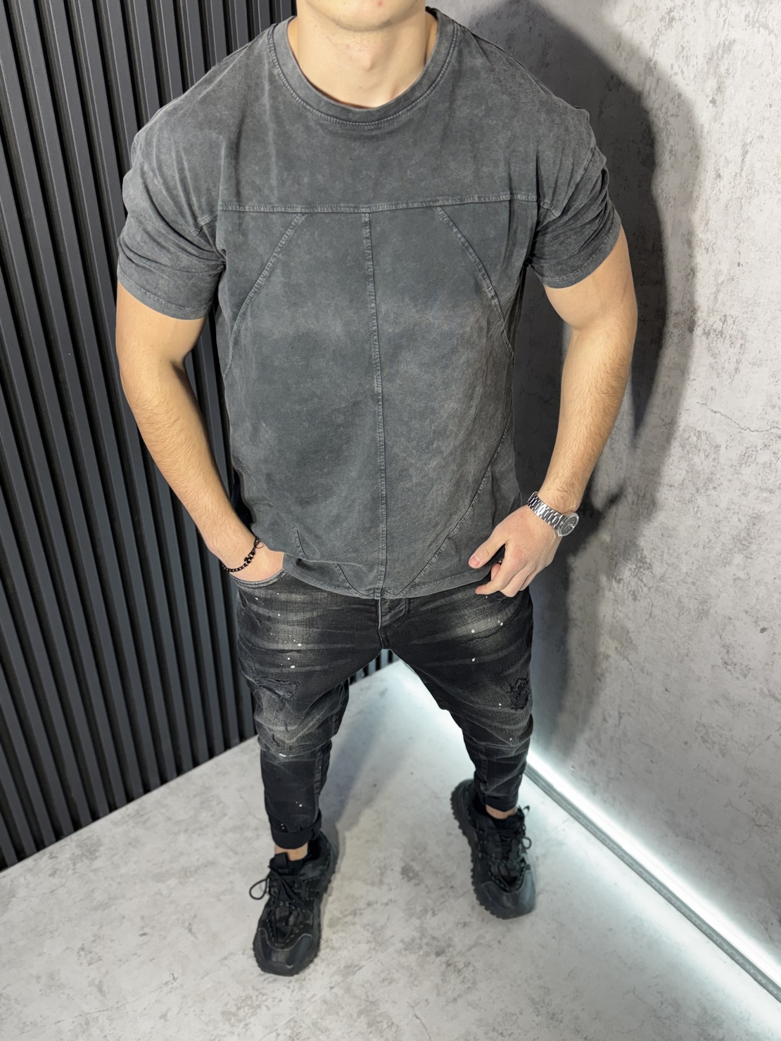 Тениска Oversize с Декоративни Шевове