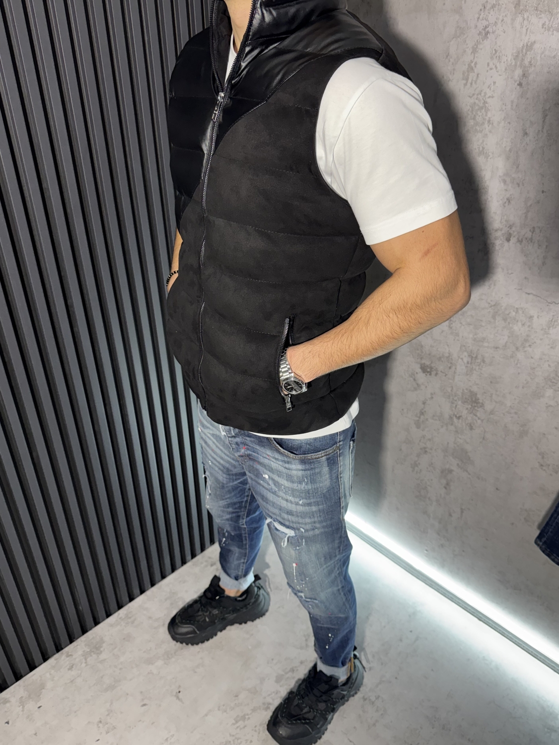 Мъжки Елек с Кожени Акценти