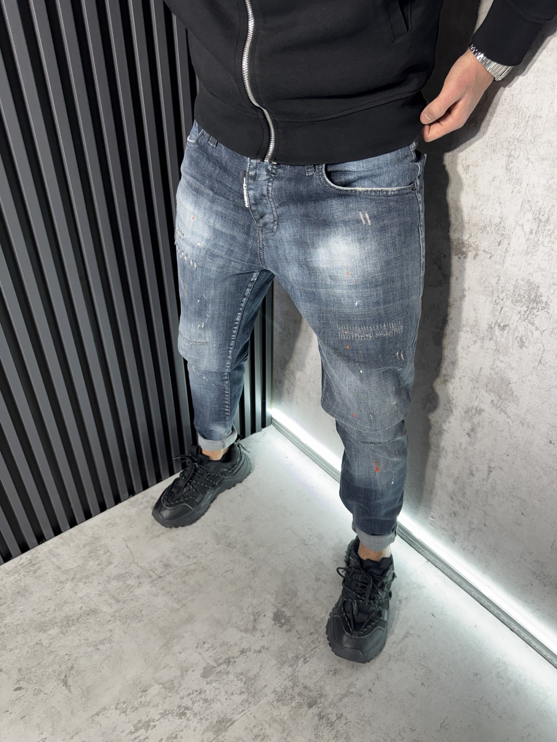 Мъжки Дънки Светлосини с Изсветлени Участъци 520