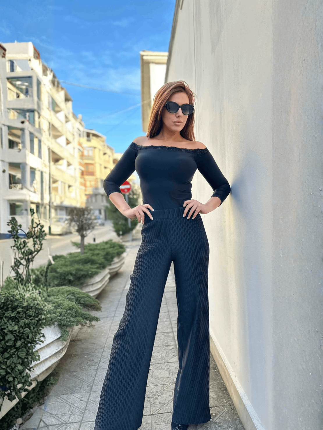 Релефен панталон с широк крачол - ЧЕРЕН