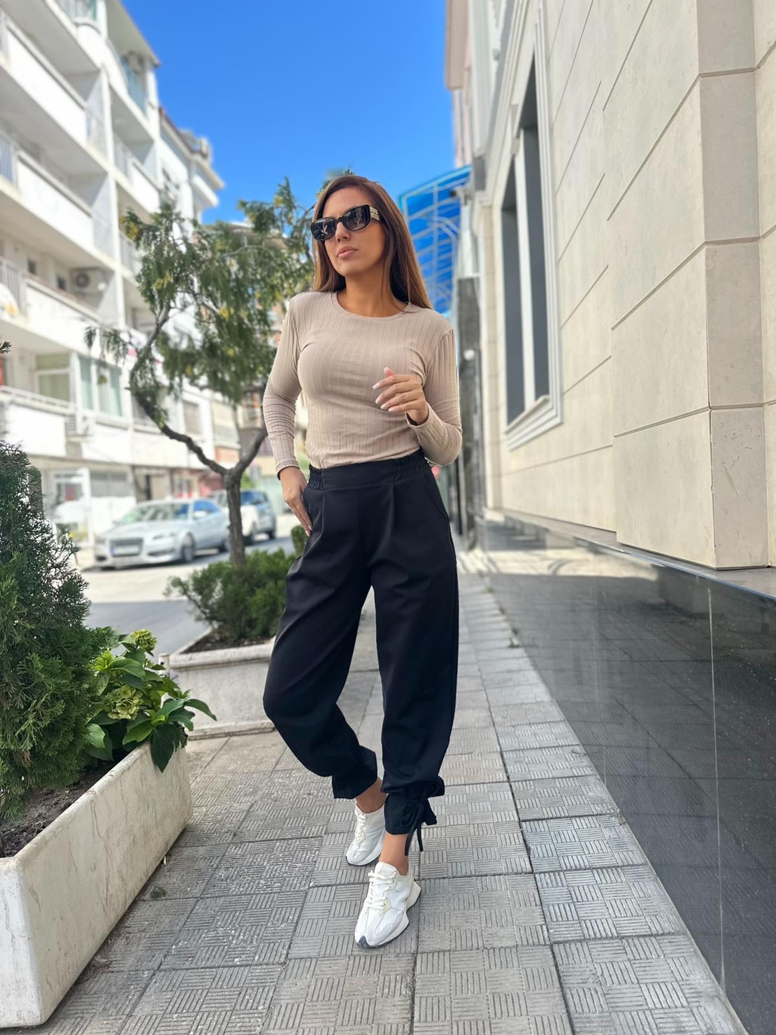 Стилен панталон с панделки на крачолите – Черен